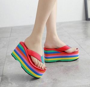 Gros femmes tongs sandales nouveau fond épais plate-forme pantoufles pente plage femme arc-en-ciel coloré pantoufle i5io #