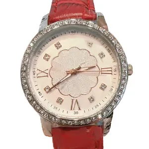Venta al por mayor reloj de mujer reloj de diseño 32 mm cuero acero inoxidable reloj de pulsera de lujo duradero montre homme hebilla plegable reloj helado envío gratis sb069 C4