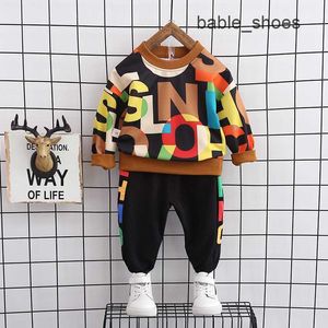 groothandelaren Kinderkleding voor jongenskleding Set Herfst Peuter Baby Jongenskleding Hoodie + broek 2 stuks Outfit Pak Kinderkleding