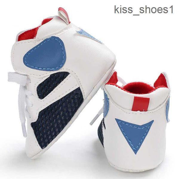 Chaussures des grossistes Classic First Walkers Baby-Soft Soft Soft Souled Baby Shoes for Boys Sneakers Crib Bebe Shoes