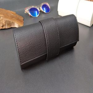 Venta al por mayor, envío directo 1099, portátil, grande, retro, de cuero, hecho a mano, estuche para gafas de sol, bolso europeo personalizado para gafas de hombre, marrón y negro