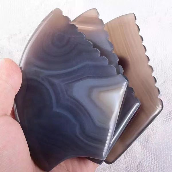 Masseur d'agate naturelle cornaline en dents de scie, outil Gua Sha, grattoir pour le visage, Massage du dos, de la tête et du cou, Anti-rides, Cellulite, santé de la peau, produit de beauté, vente en gros