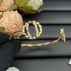 Brazaletes anchos chapados en oro pulsera diseñador de joyas para mujer apertura de moda pulsera de diseñador de diamantes de imitación adorno lujoso clásico famoso zb107