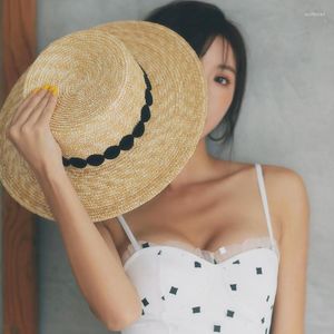 Wide Brim Hats 2022 Fashion Summer Paille de paille pour la plage Sun Cap japonais Crochet français en dentelle plate grossette Gorros Scot22