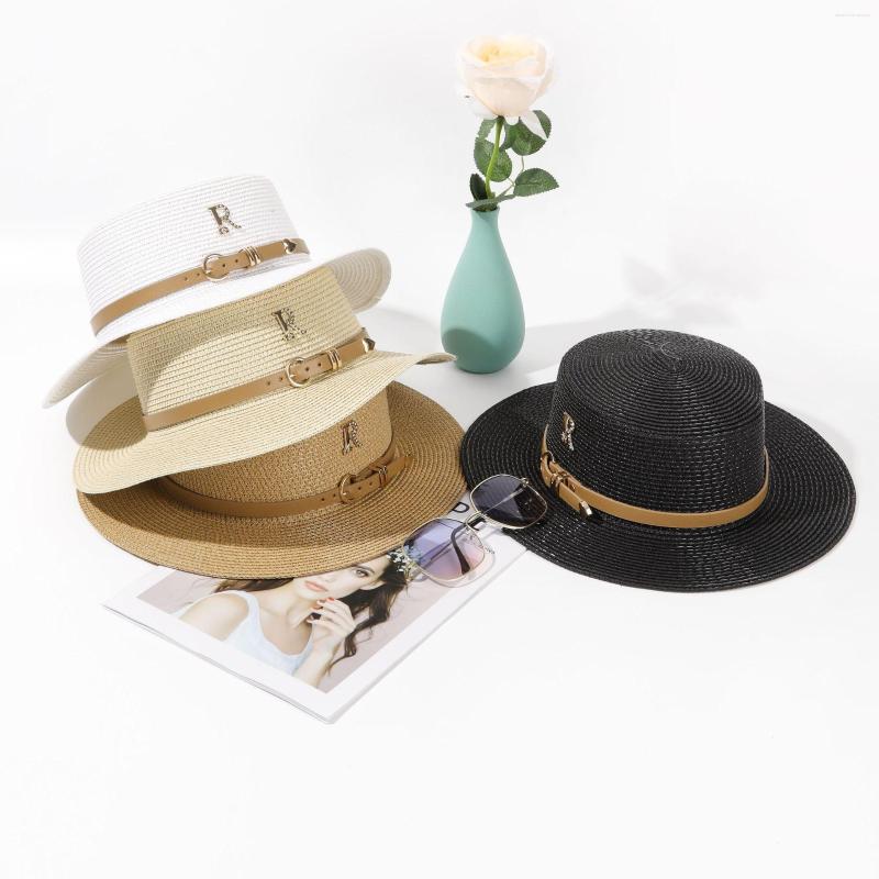 Шляпа Шляпа с широкими краями 2023 Роскошная соломенная пляжная шляпа для женщин летняя панама мода R Письма по поясу солнцезащитный козырь