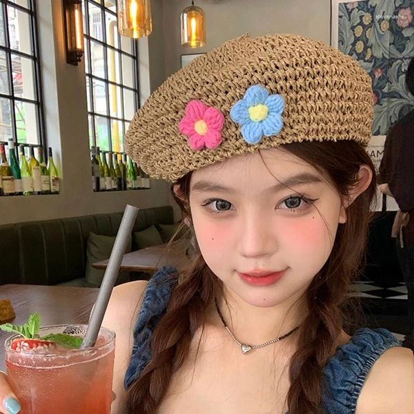 Wide Brim Hats 2024 Fashion Beret for Women Summer Paille Chapeau fleur respirant Femelle CAP MOREAN CRODE HOLOW OUT