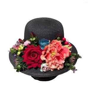 Chapeaux à bord large 2024 Forest Fruit Flower Beach Hat Wholesale Fashion Fashion Short Paille tissée Soleil Chapeau Femme Summer Bloc Panama