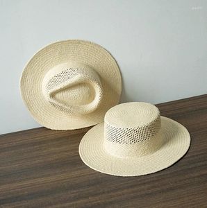 Brede rand hoeden 202405-HH5346A Inc Chic Summer Hand Paper Grass Classic Fedoras Cap Men Vrouwen Leisure Jazz Hat