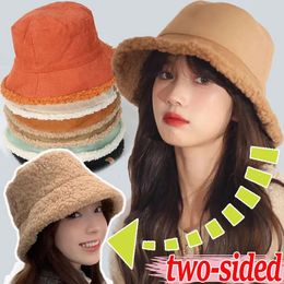 Chapeaux à large bord seau 12 couleurs chapeau de velours côtelé double face laine d'agneau polaire chaud pêcheurs hiver femmes casquette anti-froid 230927