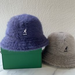 Sombreros de ala ancha Cubo Otoño e invierno Felpa Piel de conejo Kangar Bordado Pescador Sombrero Cálido A prueba de viento Personalidad Hombres Mujeres Cuenca Tendencia 230821