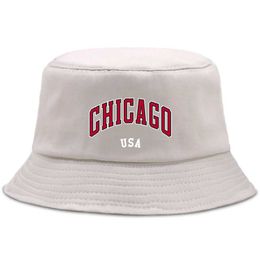 Anchos sombreros de ala cubiertas de chicago usa para hombre impreso para hombre pescador de pescador de moda hip-hop todo matemáticas cómodas cómodas Q240403