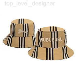 Wide Brim Hats Bucket Designer Bucket Hat Cap Mens pour femmes rayées à rayures à rayures 100% coton classiques classiques de voyage de plage en plein air s'adapte à la protection solaire J