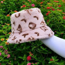 Wide Brim Hats Bucket Designer For Mens Womens Designer Luxury Luxury Vintage Baseball Caps Fashion Full Pink Letters Fleurs Broad Furry Winter Sunhats RPU9 Cadeaux
