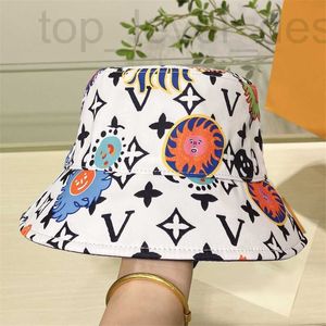 Largeurs chapeaux Bucket Designer Men Designer Women Fashion Fashion Full brodery Lettres Fleurs Cap pêcheur pour un unisexe Summer Casual Trendy Sunshade Sunhats NVD3