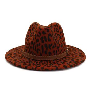Brede rand hoeden emmer Europeaan Amerikaanse herfst winter luipaard print jazz fedora met riem gesp buckle decor mannen vrouwen panama trilby wol vilt dhcvs