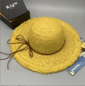Brede rand hoeden emmer hand geweven kleurrijke raffia kleine dakranden zon schaduw strandhoed gezicht snoeien straw hoed is handig om op vakantie 230106 te dragen