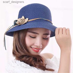 Chapeaux à bord large chapeaux Bucket 2019 Nouveaux chapeaux de paille de souche solide pour femmes accessoires de fleurs femmes Caps de soleil de plage d'été Panama Hat de style y240409