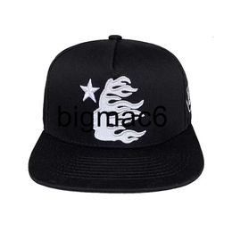 Chapeaux à bord large chapeaux Bucket 2024 Ball Flower Designer Caps Baseball Mens Snapbacks Blue Black Women Chapeaux de haute qualité Cap de marque