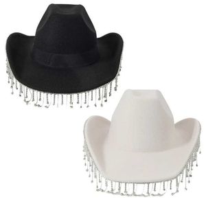Chapeaux à bord large chapeaux Beauts Houstable Cowgirl Hat Woman Men Sente Cowboy Hat avec une sangle de menton réglable Y240425