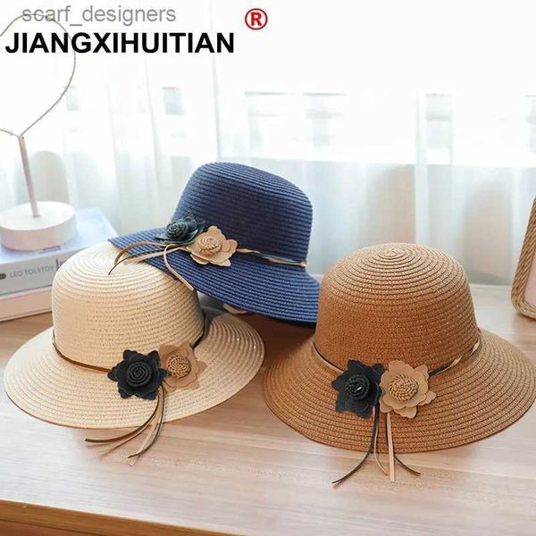 Hates de borde anchos Bucket Hats Jiangxihuitian 2018 Minorista de 5 colores Flor de mujeres Summer Simple Wavy Gran Brime Straw Girl Girls Beach Sombreros Y240409