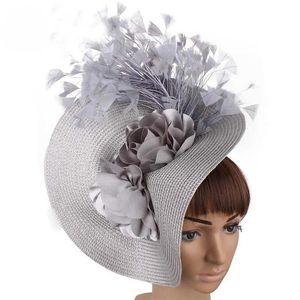 Brede rand hoeden emmer hoeden nieuwe mode big derby fascinator hoed voor bruiloft vrouwen witte bloem kopstuk hoofdband fancy veer race chapeau mariage femme y240426