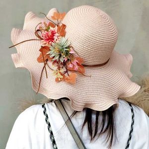 Wide Brim Hats Bucket Bucket Summer Womens Str Hat Floral Wide Brim Wavy Brim Str Hat Panama Hat Outdoor Pliant Beach Sun Sun Hat J240425