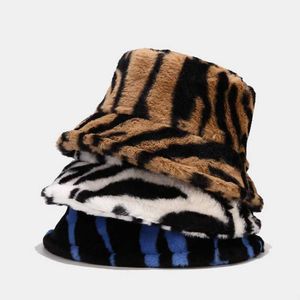 Sombreros de ala anchos sombreros de cubo de invierno patrón de cebra de invierno
