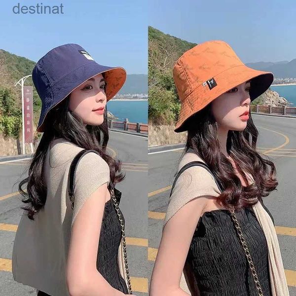 Chapeaux à bord large chapeau seau Femme Summer Double face porte Beaut Bodeur large bord extérieur Fordable Top plat Panama Pêcheur CAP Lady Visor Visor de plage Hatsl231221