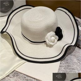 Wide Brim Hats Bucket Lotus Leaf Elegant Lady Double Color Camellia Femmes Stripped Ruban Dome Drop Drop Livil