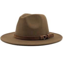 Brede Rand Hoeden Emmer Effen Kleur Fedora met Bruine Riem Elegante Vrouwen Party Kerk Hoge Hoed Mannen Jazz Panama Vilten Cap Sombrero De Mujer 230621