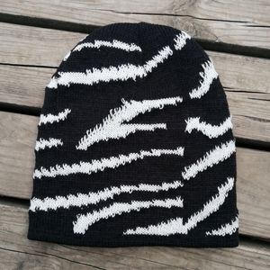 Brede Rand Hoeden Emmer Visuele Assen Luxe Winter Hoed Zebra Patroon Gebreid Voor Vrouwen Mode Warm Skullies Beanie Dames Casual Cover Head Caps 230801