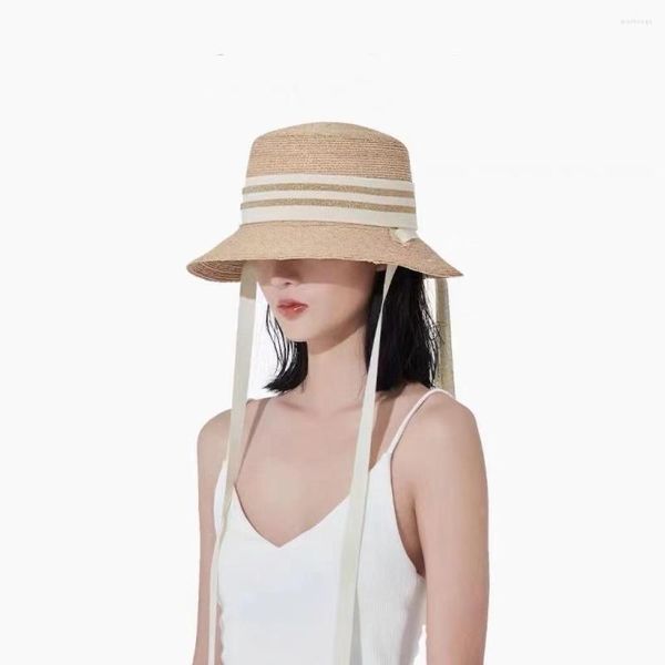 Chapeaux à large bord Fashion Stripe Bandage Sun Hat Sunscreen Beach Dames Black Bucket en gros