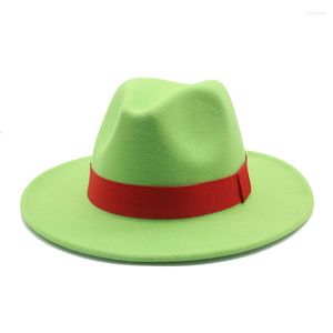 Brede rand hoeden fedora dames solide lintband formele jurk bruiloft jazz caps klassiek rood groen wit vilt vilten spring heren scot22