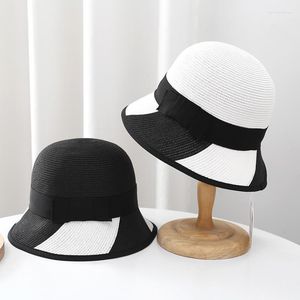Chapeaux à large bord français élégant Hepburn Style grand soleil chapeau de paille respirant léger seau