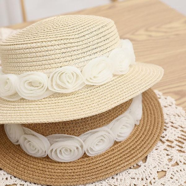 Chapeaux à large bord faits à la main blanc camélia Panama chapeau pour habillage chapeau de soleil fête couvre-chef Simple été crème solaire paille femmes