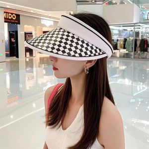 Chapeaux à large bord coréen été crème solaire chapeau haut de forme dames Sports de plein air grand soleil Uv respirant damier HatWide