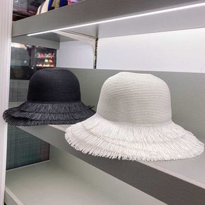 Chapeaux à large bord New Tassel Sun Hats pour femmes Big Wide Brim Summer Foldable Beach Hat Ladies Dome Chapeau de paille Protection UV Derby Travel Hat G230227