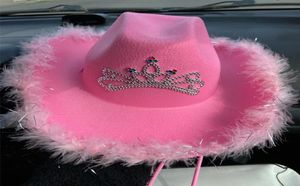 Chapeaux de bord large rose Tiare Western Style Cowgirl pour femmes Fedora Caps Fedora Feator Edge Beach Cowboy Hat Sequin Party Cap1832481