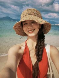 Cappelli a tesa larga di paglia per le donne Summer Beach Turismo protezione solare cappello femminile vacanza tessuto a mano pescatore signore parasole Cap Panama