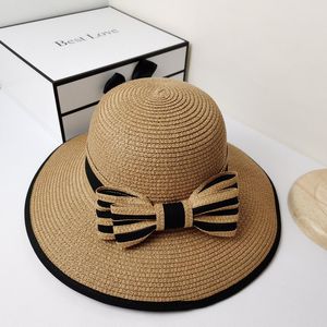 Chapeaux à large bord Chapeau de paille Lady Patchwork Bow Respirant Pliant Parasol Bassin de plage avec bord