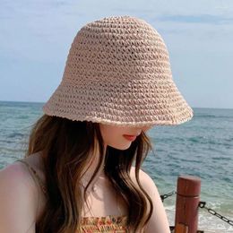 Chapeaux à large bord Chapeau de paille élégant femme pliable respirant conception creuse pour la protection d'écran d'été de plage