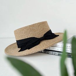 Chapeaux à bord large été du chapeau de paille vintage femme bowknot filles en plein air de voyage de voyage de bonnet bonnet cadeau simple simple