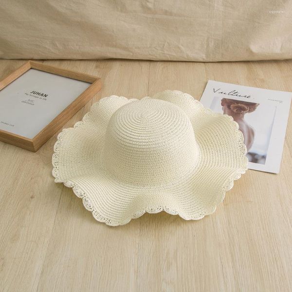 Chapeaux à large bord été femmes grand bord papier ondulé dentelle chapeau de paille ombre Protection solaire vacances plage casquettes