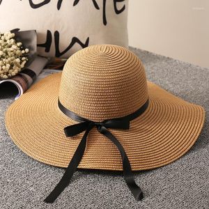Chapeaux à large bord chapeau de paille de soleil européen et américain rétro or tressé femme crème solaire lâche pare-soleil casquette plate visières