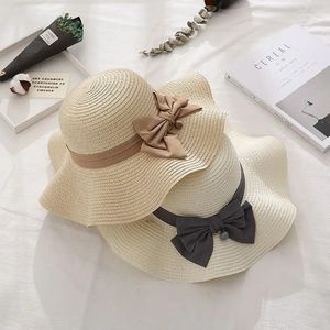 Chapeaux à bord large du chapeau de paille Panama ondulé Style coréen Big Cover Cover UV Protection Soleil Seaside