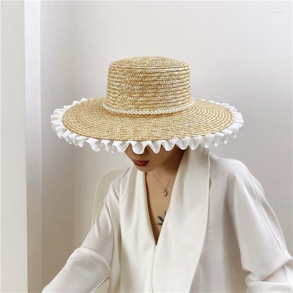 Chapeaux à large bord Chapeau de paille en dentelle blanche Été Femmes tissé à la main de haute qualité Bord de mer Sauvage Grand écran solaire tissé