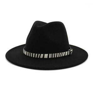 Brede rand hoeden winter fedora dames mannen stevige kleur met band riem zebbra vintage herfst groen rood formeel mannen1