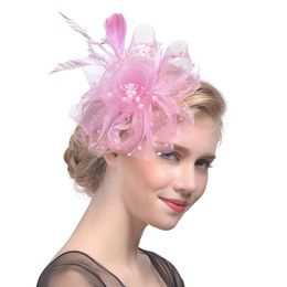 Brede rand hoeden vrouwen charmante bruiloft elegante bruids hoofddeksel feest veren fascinator hoed bloem met cliphoofdband
