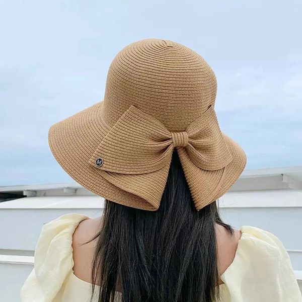 Sombreros de ala ancha de las salidas de primavera y verano para mujeres Bowknot Big Beach Fashion Fashion Star HI HIJAS Sisters