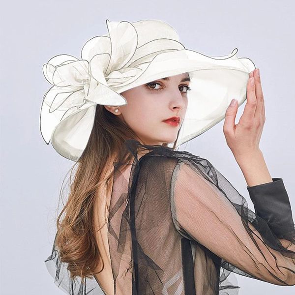 Sombreros de ala ancha para mujer Vestido de verano Sombrero Hoja Flor Ducha nupcial Sol Playa Temperamento Boda Cúpula Grande